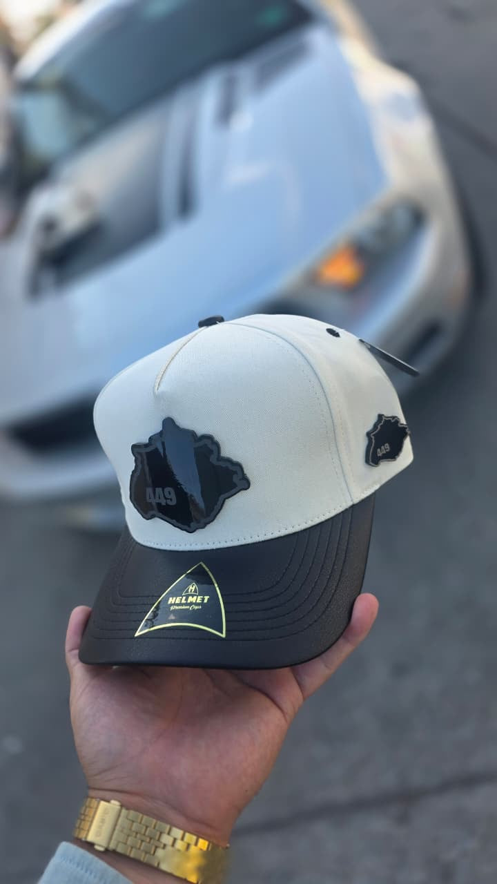 449 BLACK/WHITE
