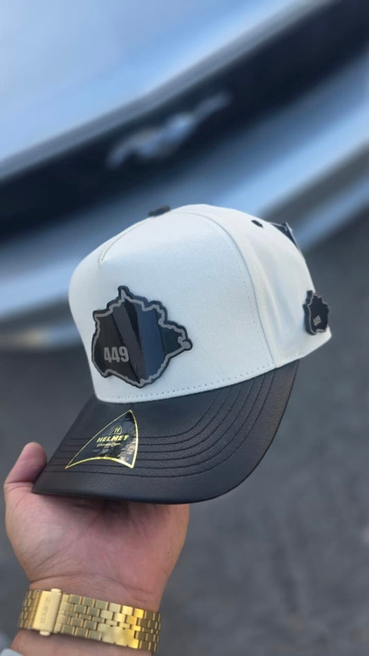 449 BLACK/WHITE